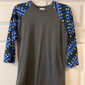 LuLaRoe Randy - 3/4 sleeve baseball shirt